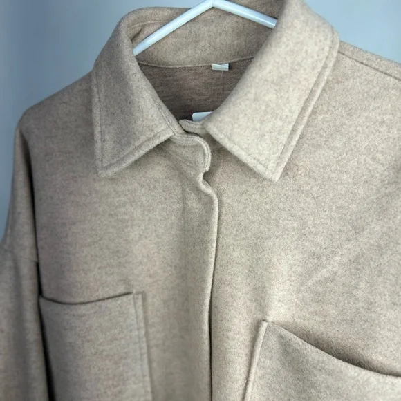 Shacket - Picture 3 of 4